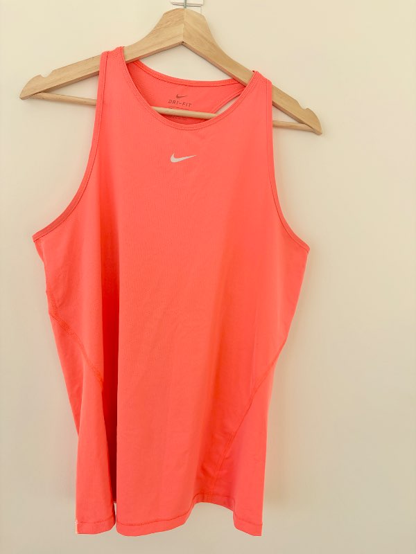 Nike hlýrabolur, neon appelsínugulur