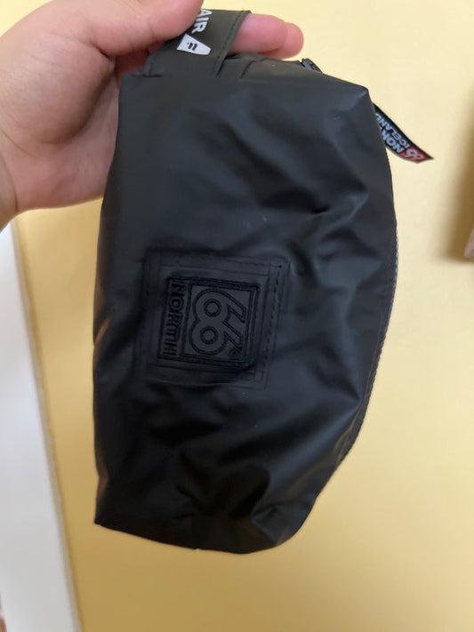 66 north toiletry bag