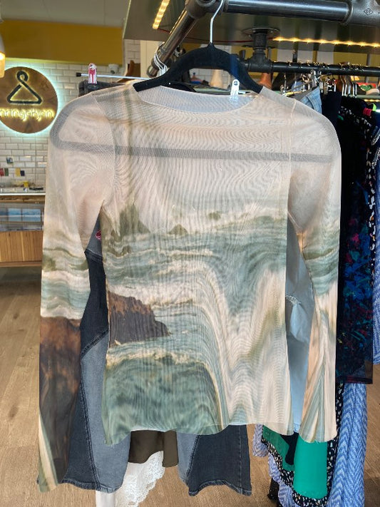 Weekday top