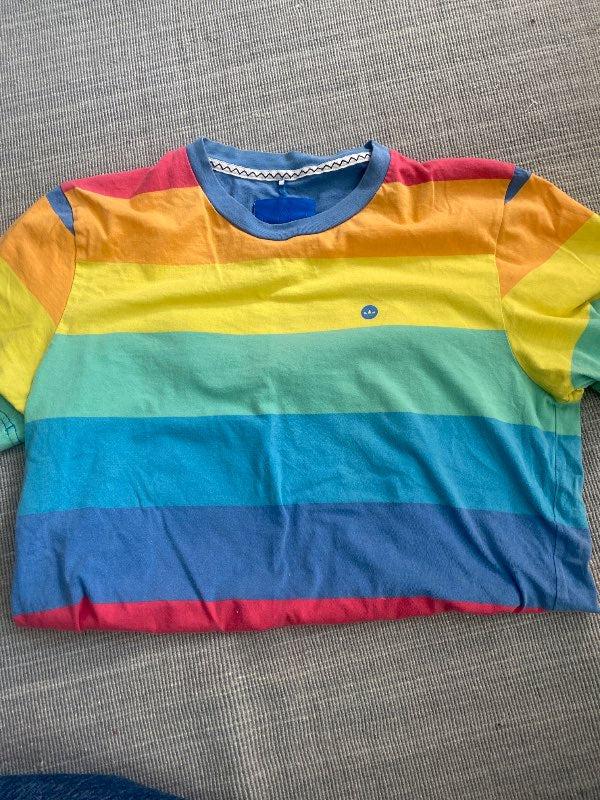 Adidas tshirt