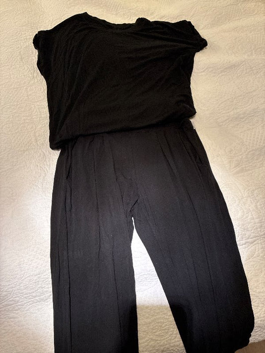 Broody sett (bolur og buxur)