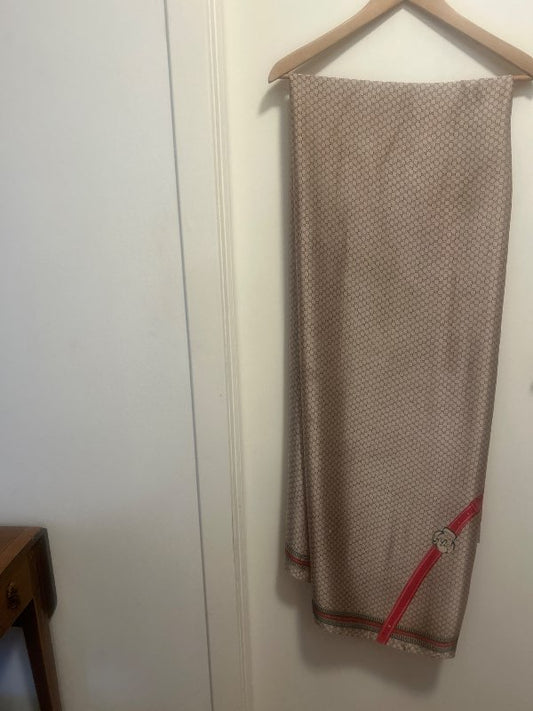 Scarf 30 % silk