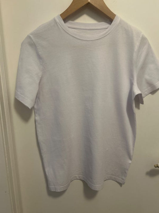 White t shirt