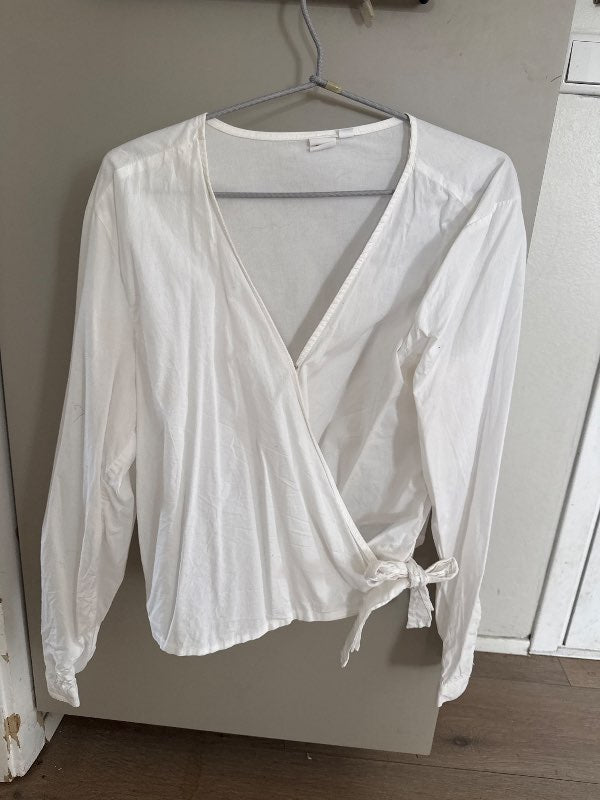 Gap wrap skyrta hvít