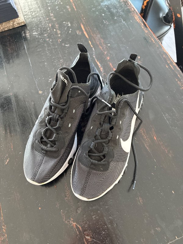 NIKE STRIGASKÓR