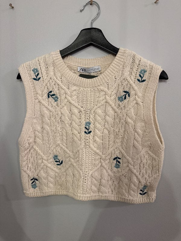 Knitted floral vest