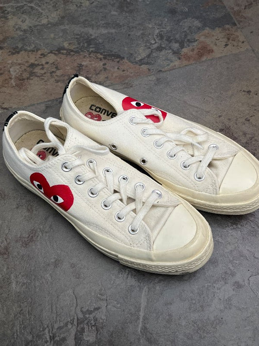 Converse Play ljósir