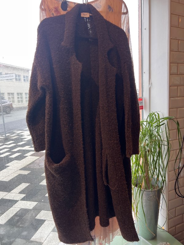 Brown saint tropez sweater knit