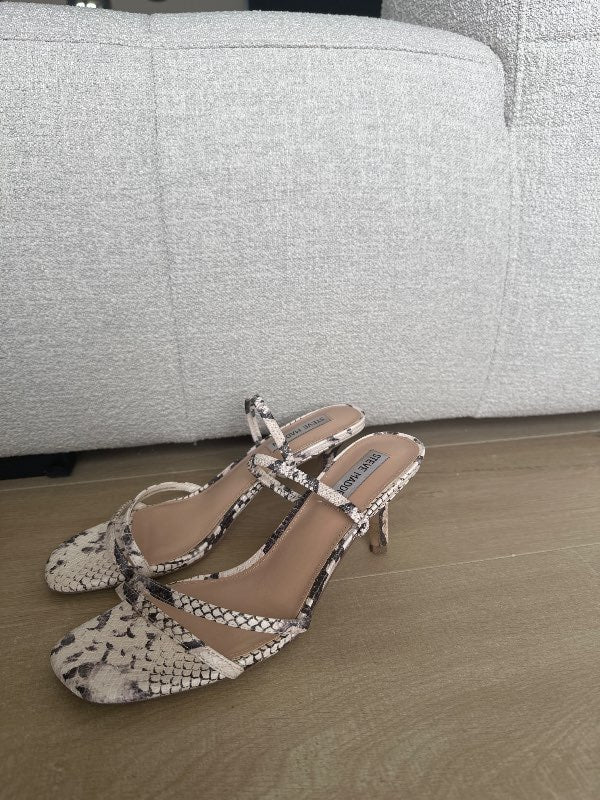 Steve madden snakeprint hælar