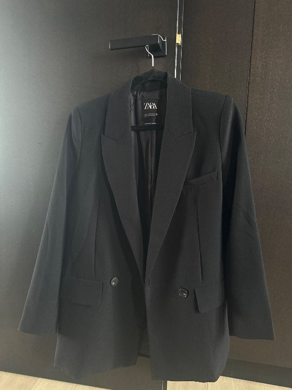 Zara svartur blazer
