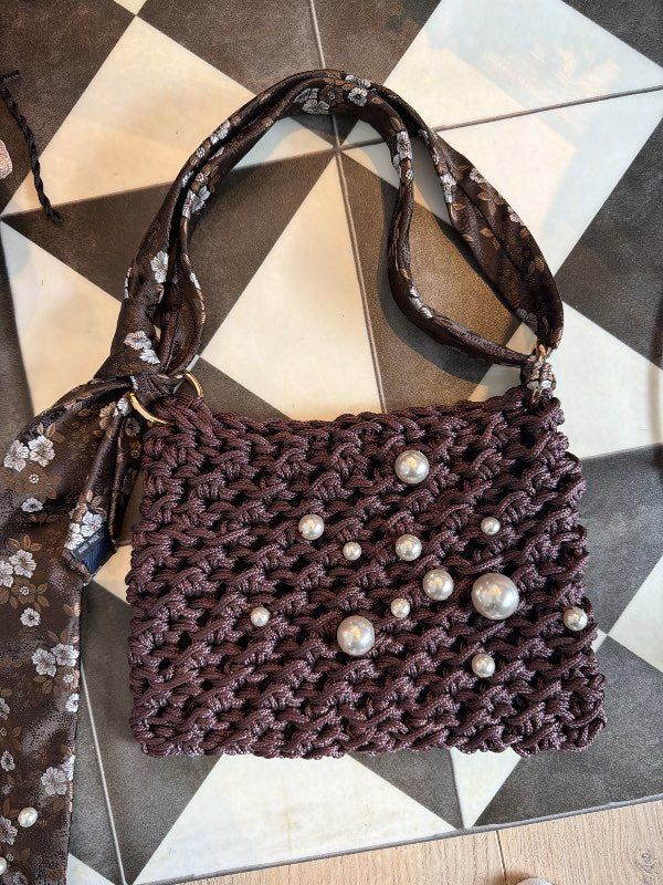 Brún perlu handmade taska