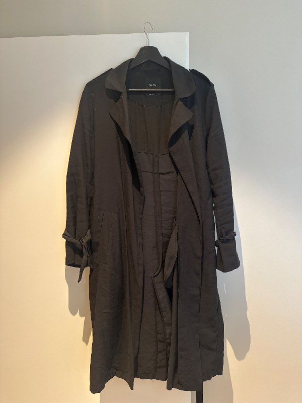 Betshka- trenchcoat- svartur