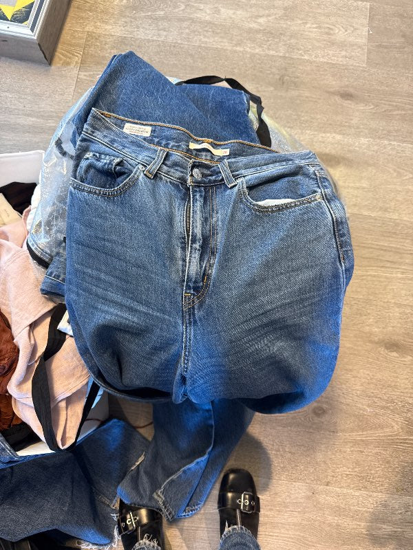 Levis gallabuxur utviðar