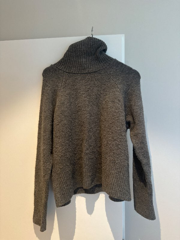 Zara- þykkdökkgra peysa - M