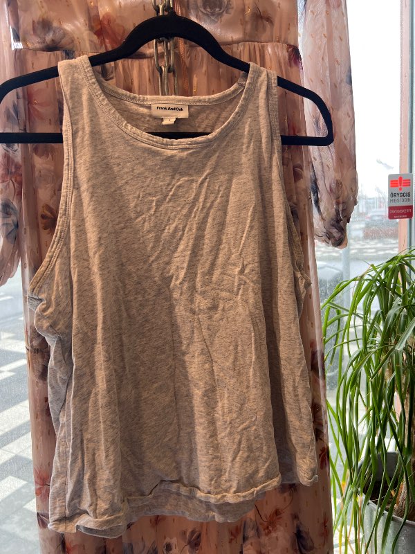 Frank and Oak gray tank