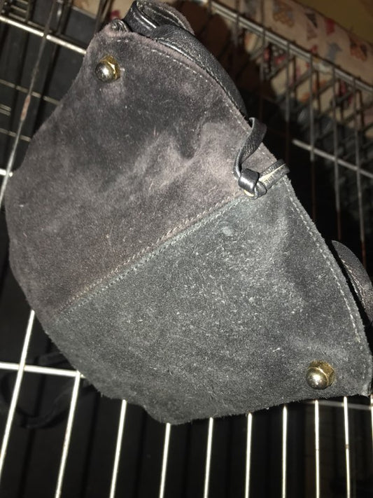 leather pouch.. vintage