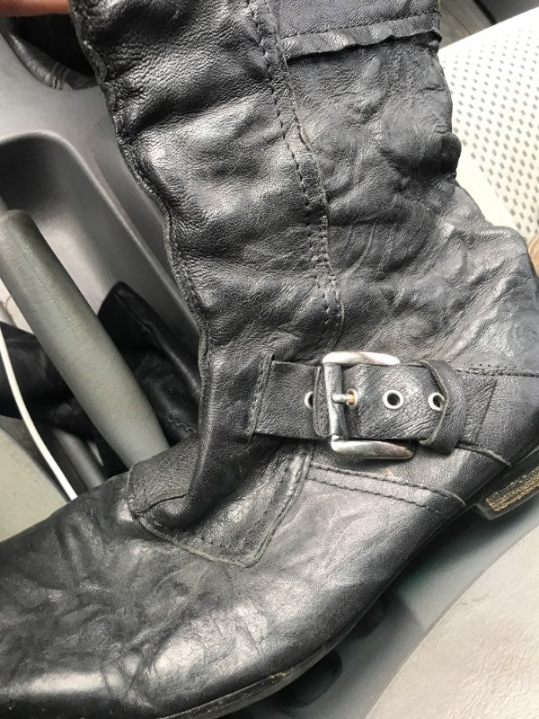 over the knee leather boots