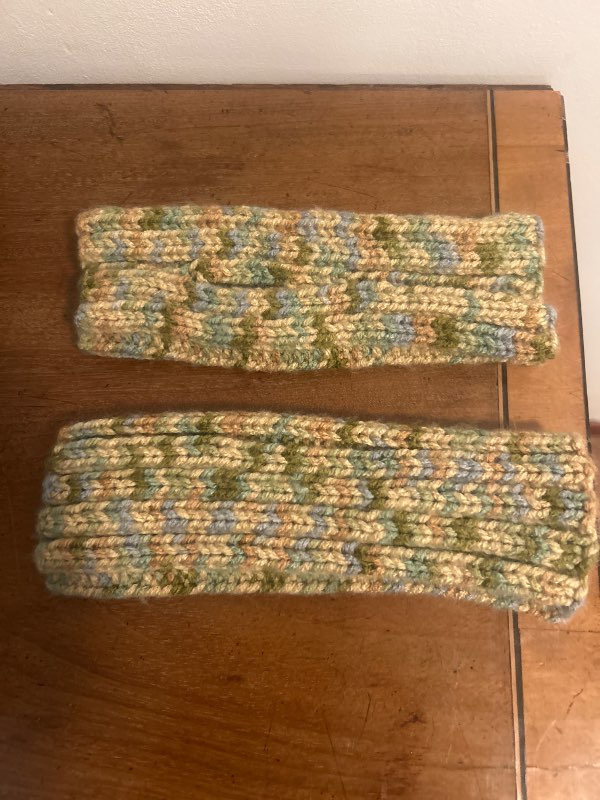 Icelandic knit fingerless gloves