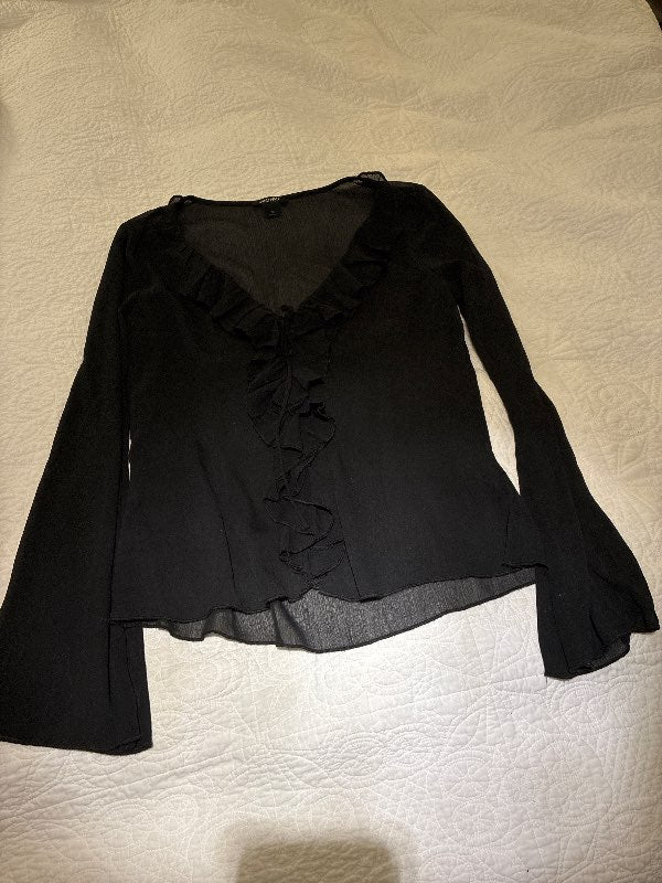 Minki blússa svört