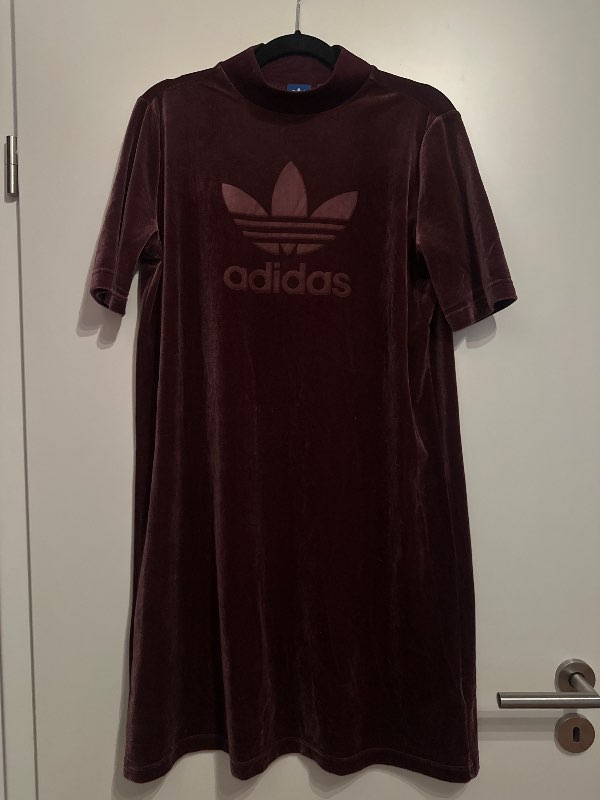 Adidas Kjóll
