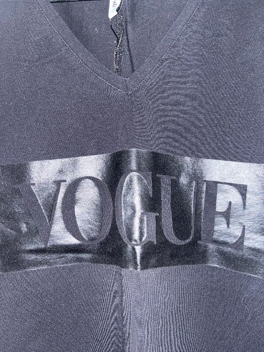 VOGUE black T-shirt