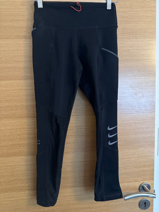 Nike trail dry fit