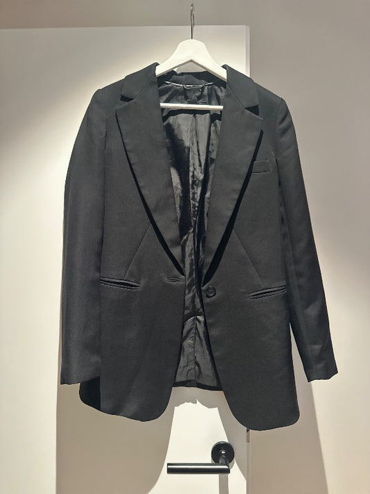 H&M- svartur blazer