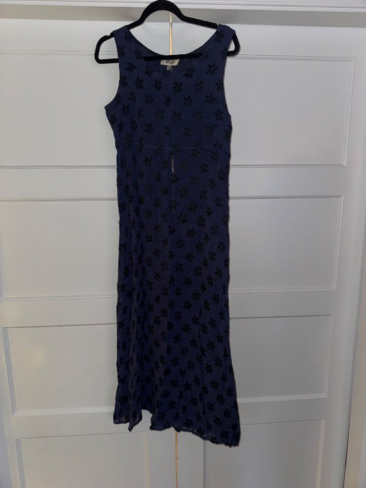 Síður blár blómakjóll