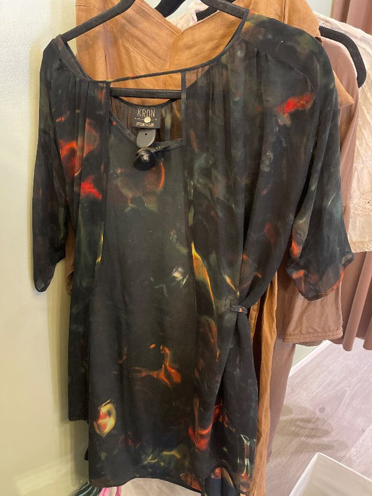 T-Kron silki kjól og skykkja m belti