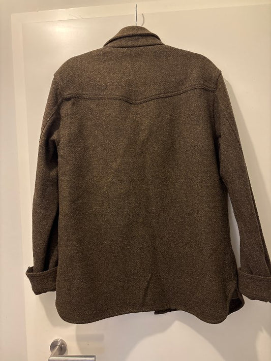 Skyrtujakki frá Farmers Market