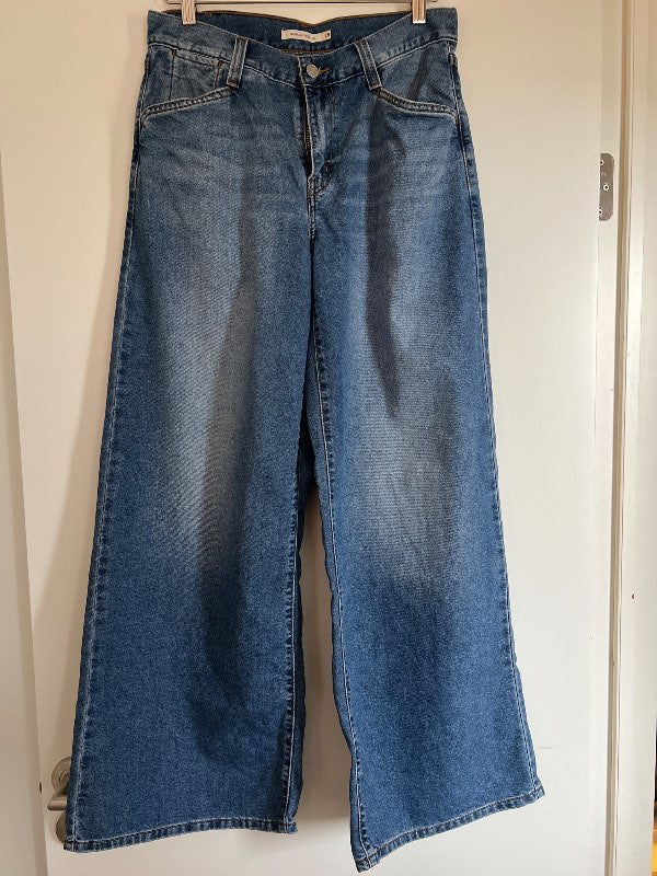 Levi’s baggy wide leg gallabuxur