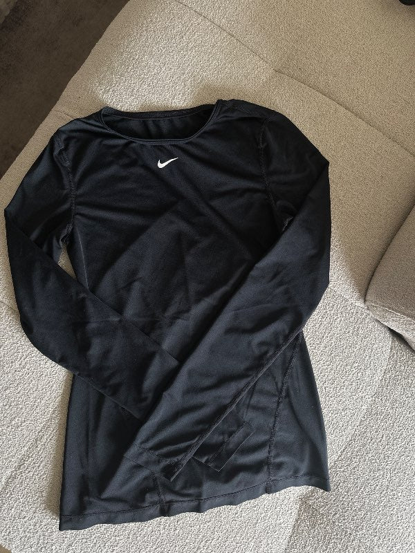 Nike langermabolur