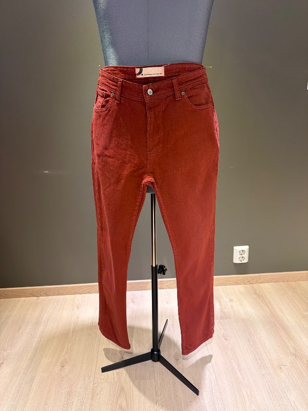 Bordeaux buxur herra