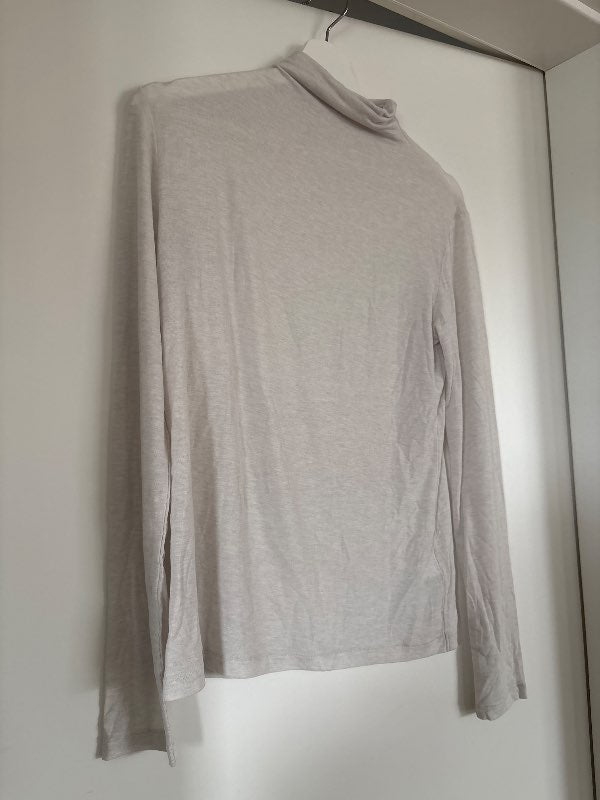 Uniqlo ullar bolur