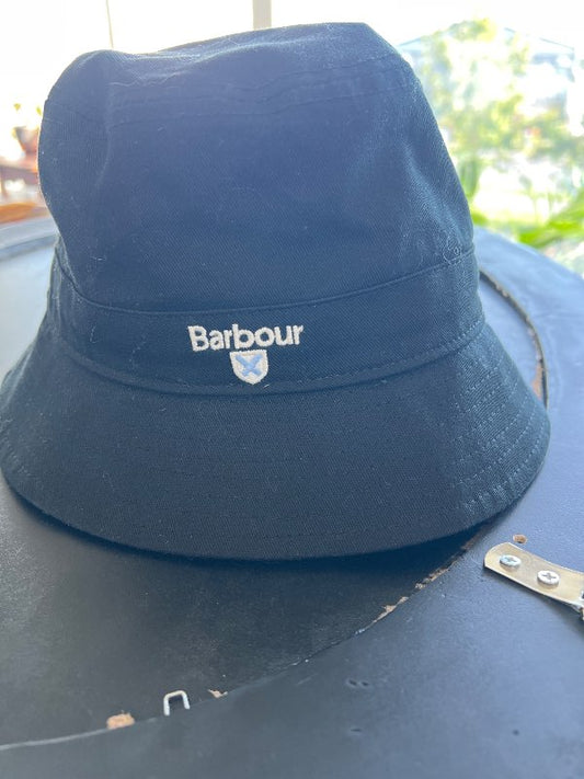 Barbour bucket hat