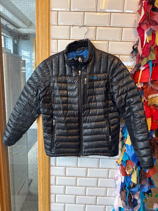 Primaloft kk úlpa 8848