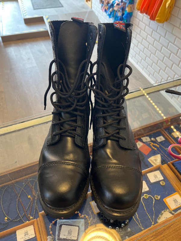 Invader boots með stáltá