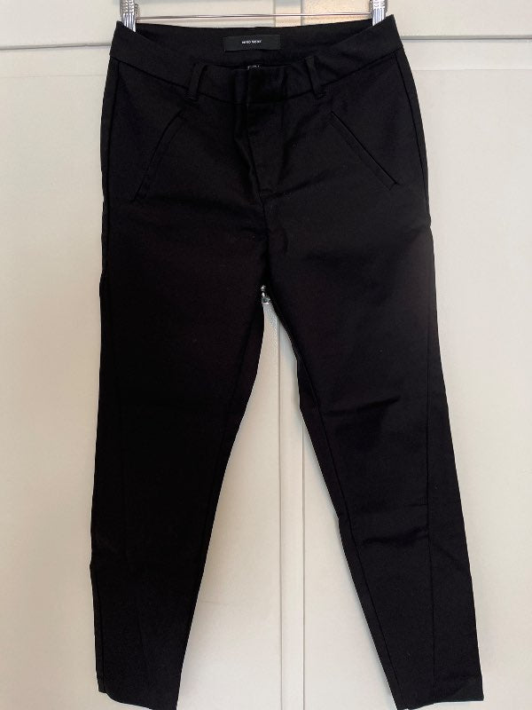 Vera Moda svartar buxur
