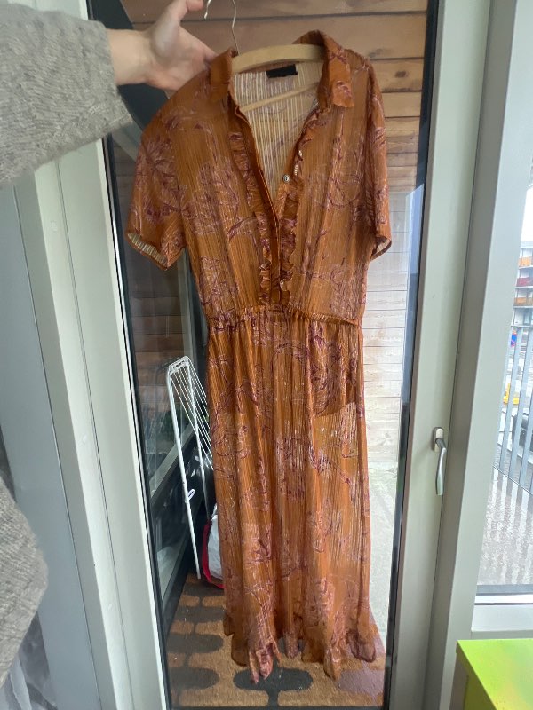 Object dress
