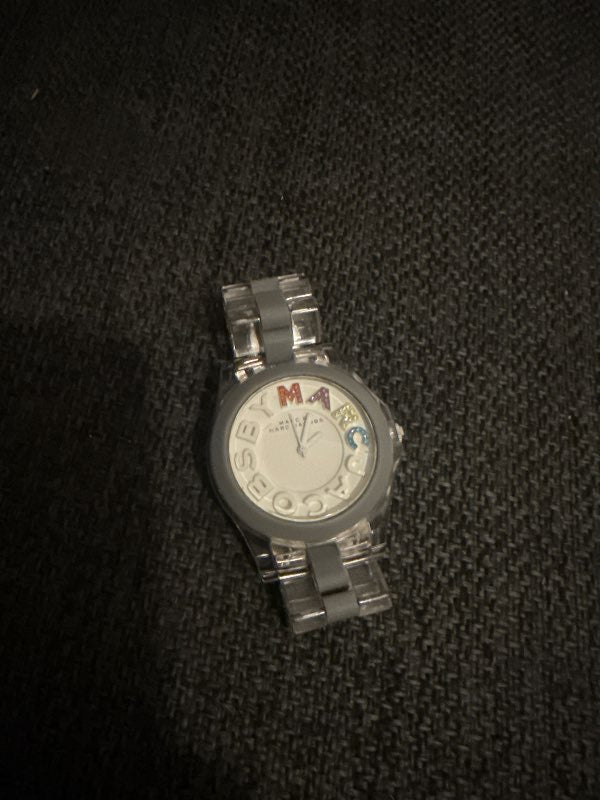 Marc Jacobs úr