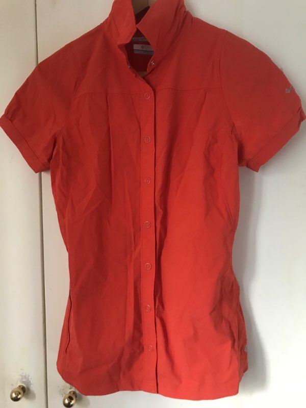 Columbia outdoor shirt