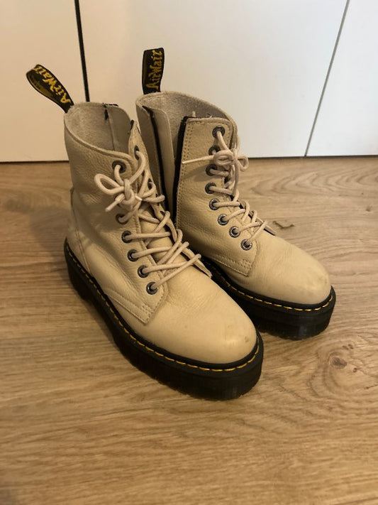 Dr mareins boots