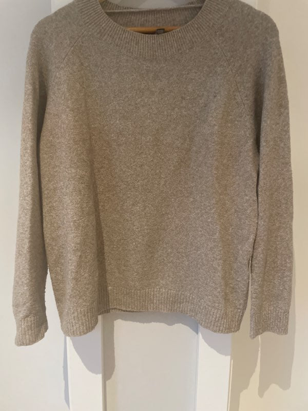 Light brown sweater