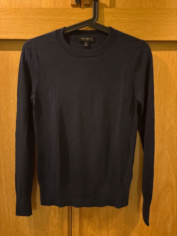 Blá Banana Republic silk cashmere peysa