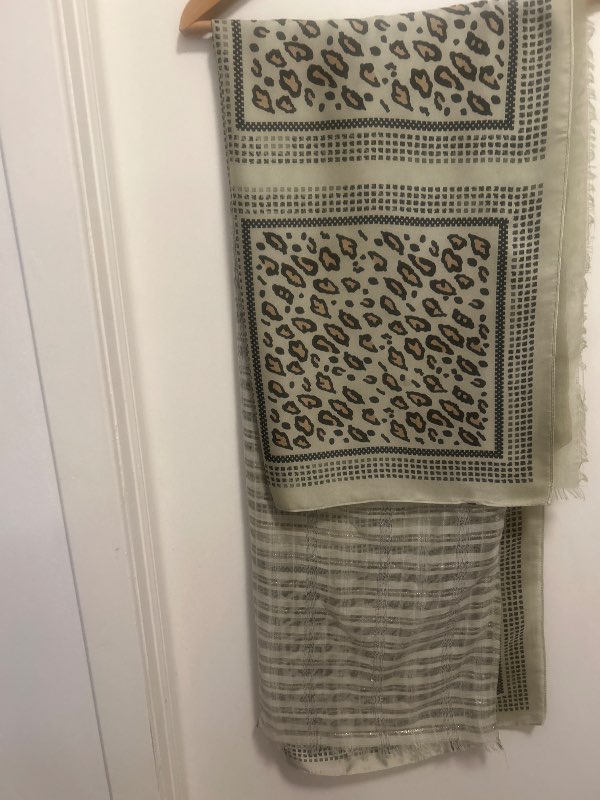 Silk & cotton scarf green