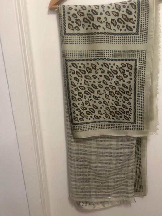 Silk & cotton scarf green