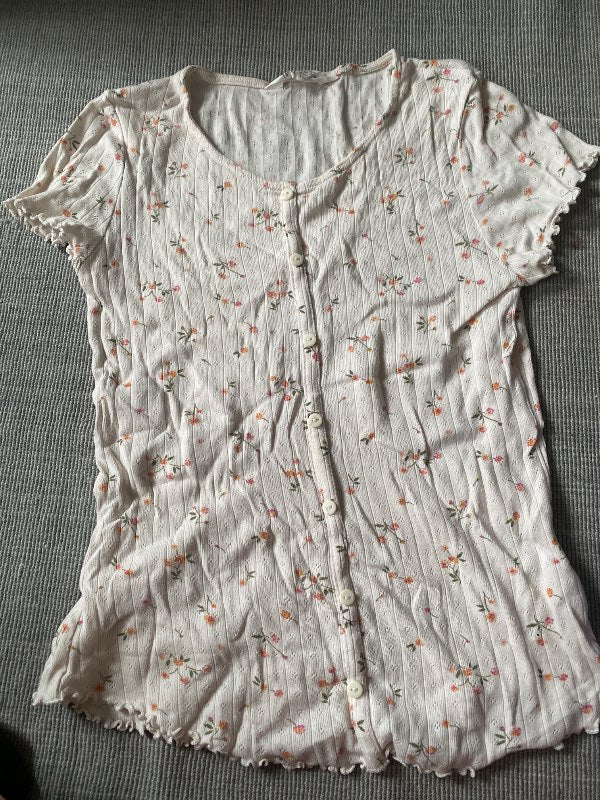Flowery blouse