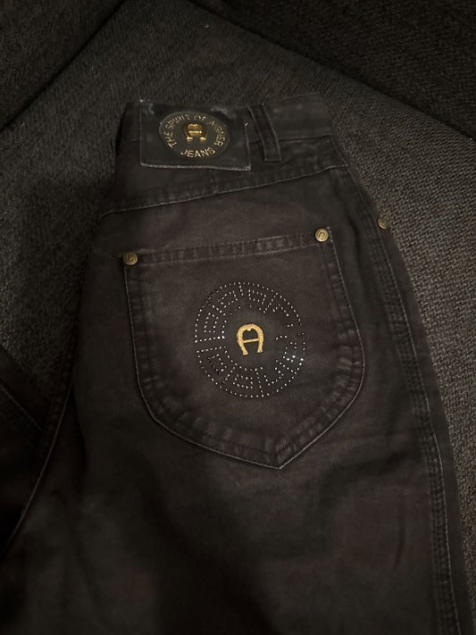 Aigner gallabuxur bil.rennilás