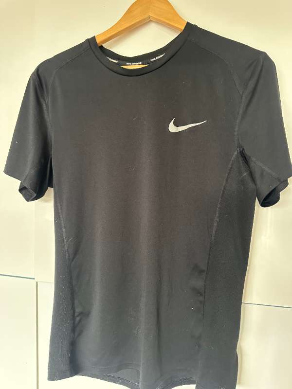 Nike bolur