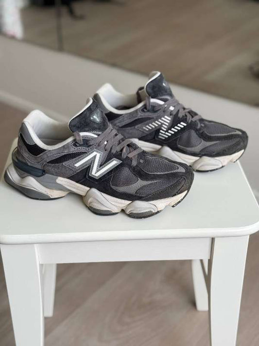 New Balance sneakers